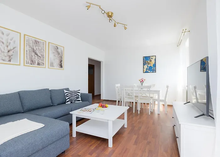 Shortstaypoland Tomcia Palucha B118