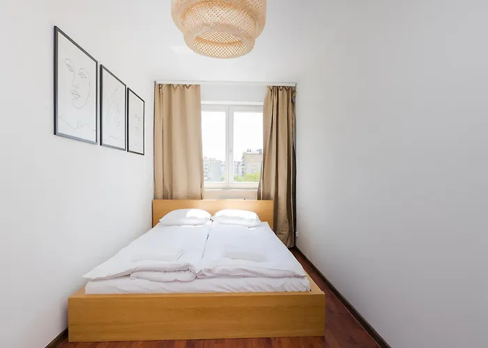 Shortstaypoland Tomcia Palucha B118