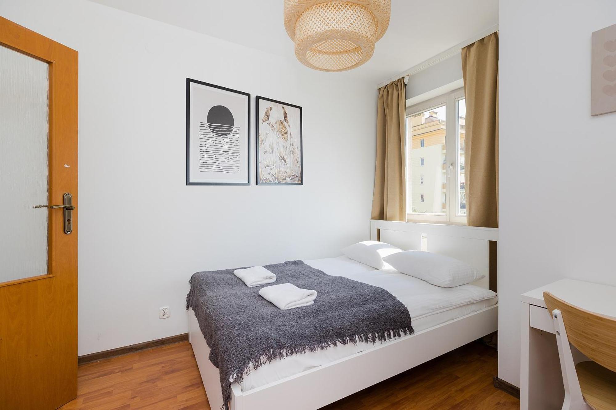 Shortstaypoland Tomcia Palucha B118 * Varšava